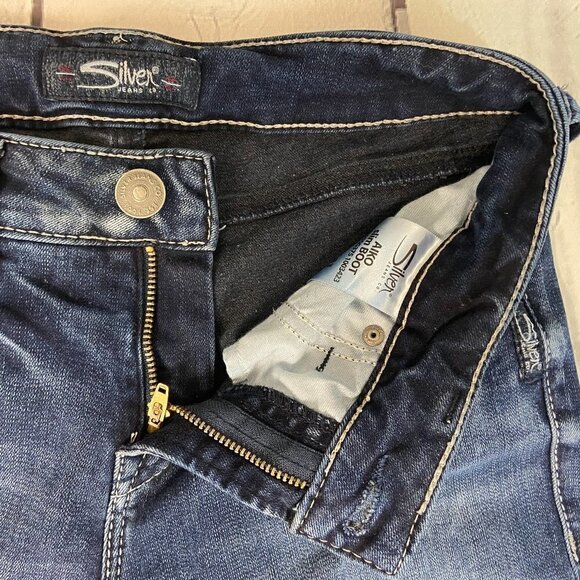 Silver Jeans Aiko Slim Boot Women's Size 27 (28 x 32) Medium Wash - Picture 7 of 11